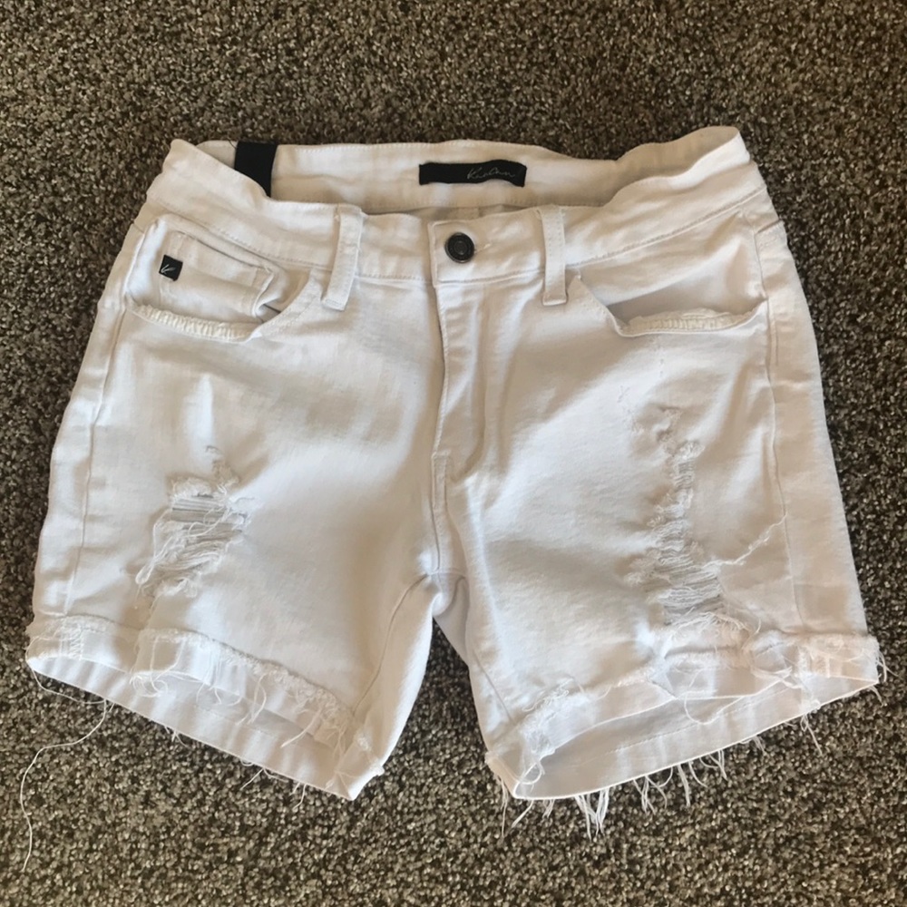 White Kenneth kole shorts